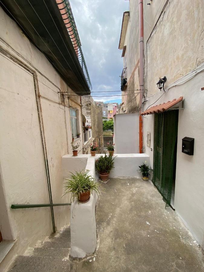 Il Riccio Apartment 28 Procida Luaran gambar